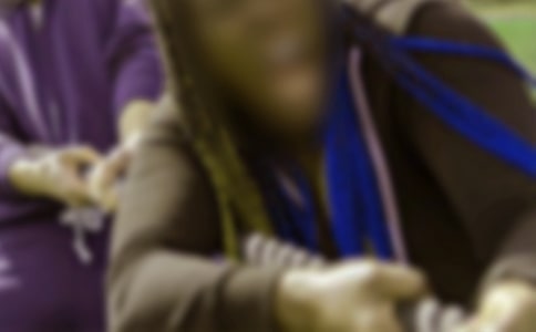 �ްκ��˶�Ա���͸�