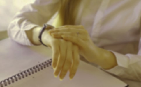 Ů����ְ�����Ǳ��޿�