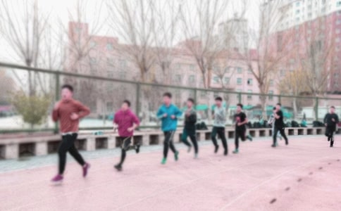 致长跑运动员广播稿集锦15篇