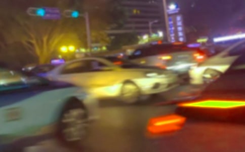 ���ر����������������ƶ�10ƪ