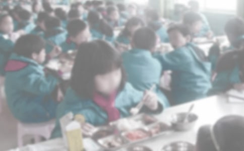 小班健康课教案《吃饭不挑食》