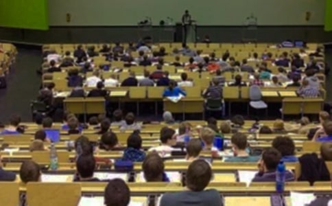 ��ѧ���ҷ��ĵ����