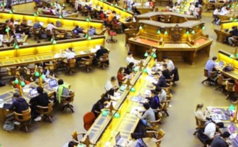 ���´�ѧ��ʵ����ĵ����