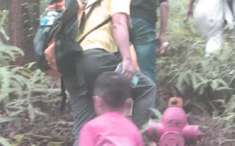 ������ɽ���и�