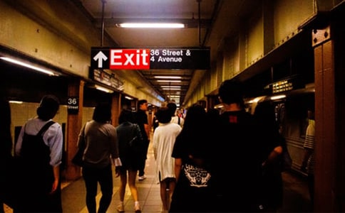 ����վ��Ա���ҽ���