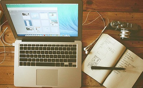 ���Ժ�ͬ����(��ѡ15ƪ)