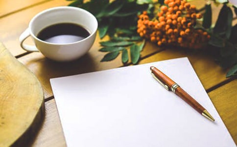 �ձ���̬�����