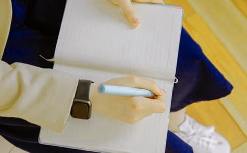 ������ǡ�����У����ţ�