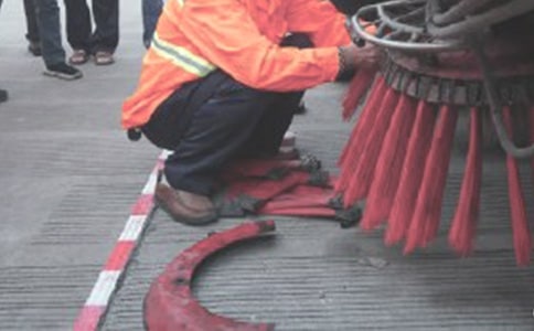 �������˿����ƶȣ�ͨ��13ƪ��