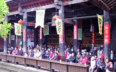 �ڼ�����ʽ�ϵķ��Ը�ͨ��