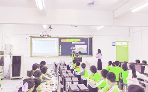 �ó˷��ھ����̽�ѧ��˼