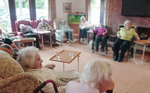 ����Ժ�����ƶ�