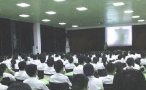 ����ѡ�����鳤��Ƹ�ݽ���