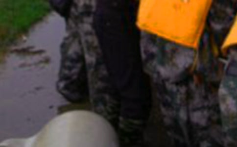 ������־�����