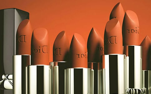 �ں�����������ͬ