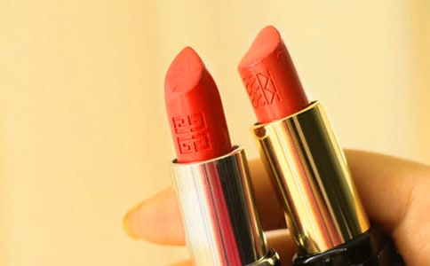 �ں�����