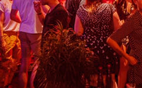 ʦ������ᷢ�Ը�