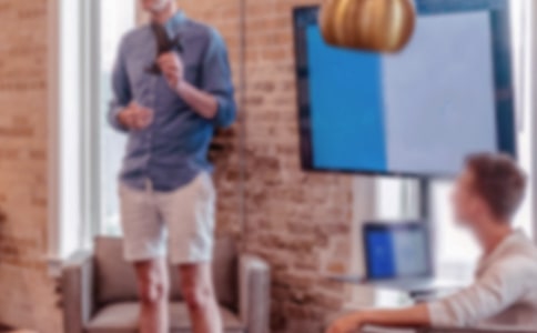 ��л�쵼������