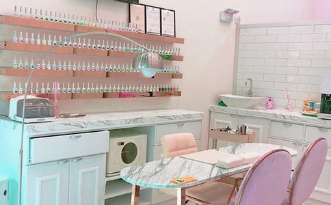 ���׵�����ƶ�