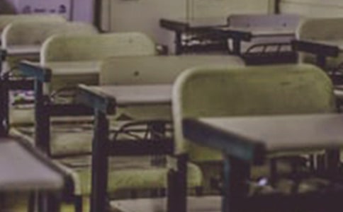 ���꼶��ҵ����ĸУ����ѡ10ƪ��