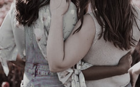 女子三级跳加油稿