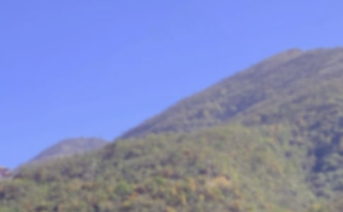 ����Ƭ���̵���ɽ������ѧ��˼