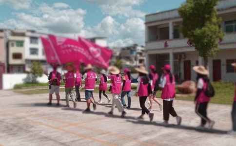 ���ڴ�ѧ���������������ʵ������