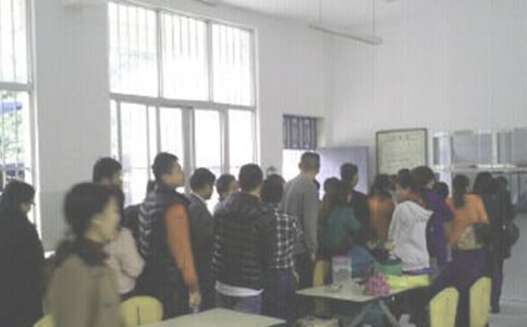 ʳ������ȵ��鱨��15ƪ(����)