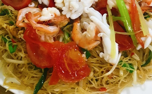 ����ѧ����ԭ���̰���ʳ������С�����˼