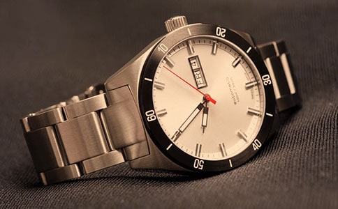 ���ӹ��ֱ������ͬ��