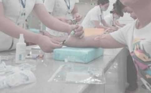 �����������ƶ�