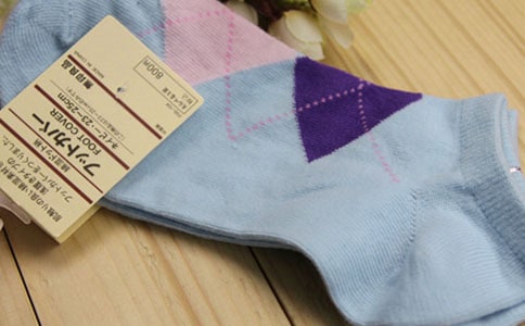 ������ƤƤ����С��Ƽ���