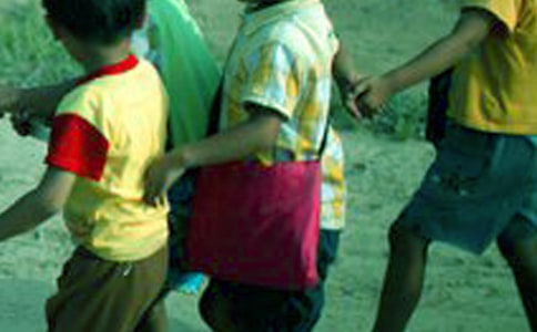 Сѧ�����ۻ��۰��̰����ģ�ͨ��5ƪ��