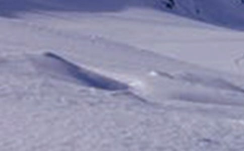 ÷��ѩɽ���δ�