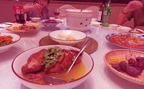 ������ϯ���´�