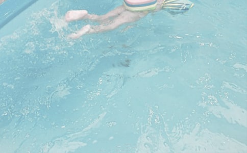 ��Ӿ�ݹ����ƶ�