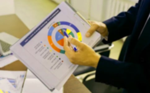 ����ίԱ�����ܽ�