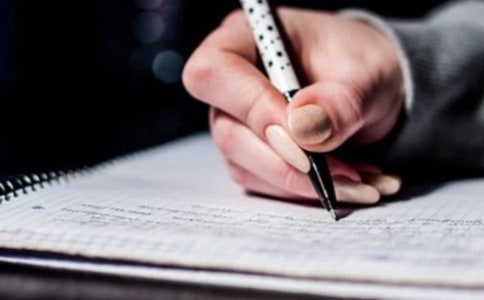 自我的介绍作文(通用15篇)