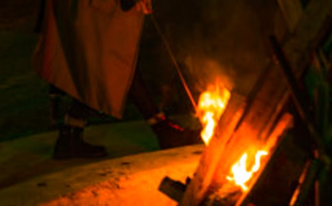 篝火晚会主持词