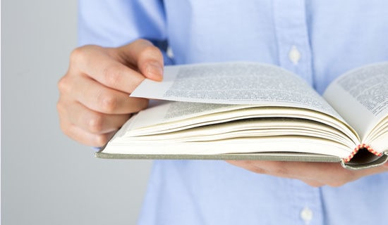 �鼮���鱨��